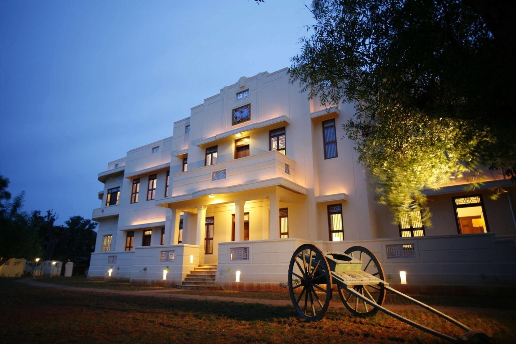 Visalam Chettinad Palace - A Cgh Earth Experience Kānādukāttān Bagian luar foto
